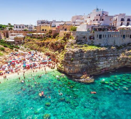Panoramic photo of Lama Monachile beach in Polignano a Mare