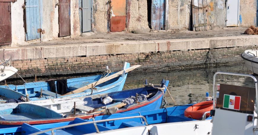Boats in Bari's port where you can find seafood stalls