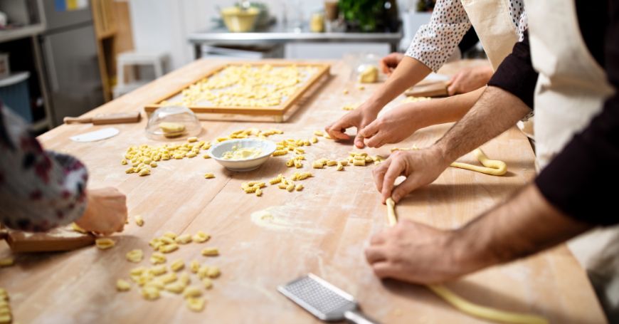 pasta making cooking class in Puglia