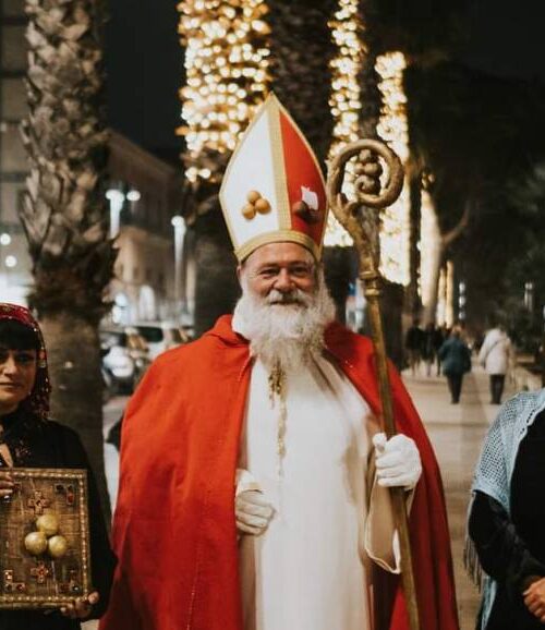 SAN NICOLA E BABBO NATALE